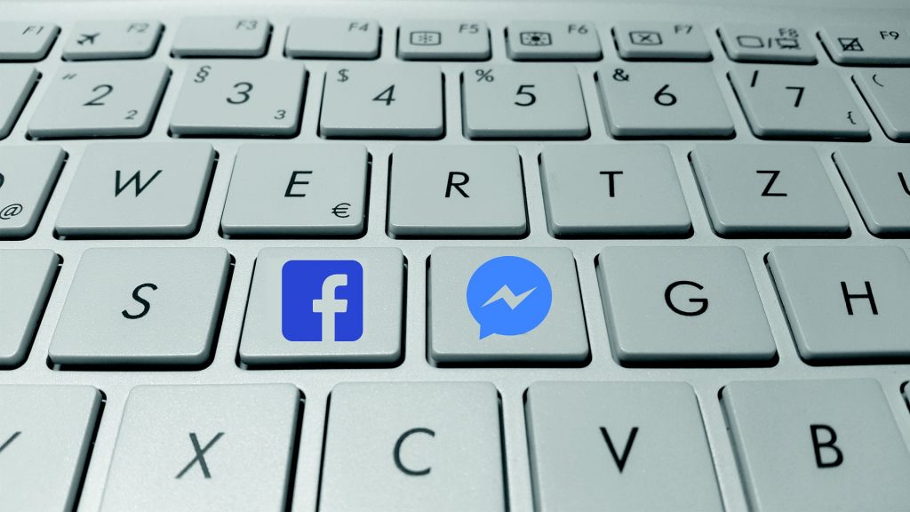keyboard with facebook icon